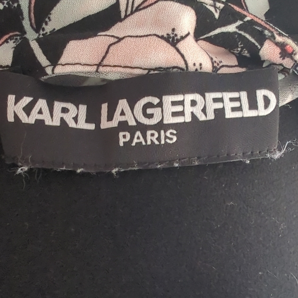 Karl Lagerfeld Paris Sleeveless Floral Blouse Pleated High Neck Black Pink LARGE - Picture 2 of 8